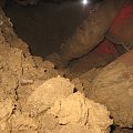 Jaskinia krasowa koło Krakowa, błoto trzeba usunąć.. #jaskinia #kras