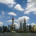 Szanghaj. Rzeka Huangpu i dzielnica biznesowa ze Światowym Centrum Finansów. #Chiny