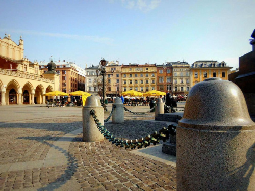 Kraków-rynek główny o poranku