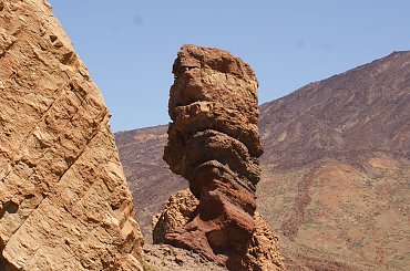 Wulkaniczna wyspa na Atlantyku, pełna kwiatów i zieleni. #Atlantic #Atlantyk #island #ocean #Teneriffe #Teneryfa #volcano #wulkan #wyspa