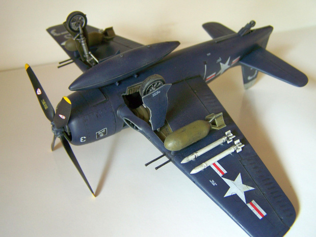 F8F-2 Bearcat