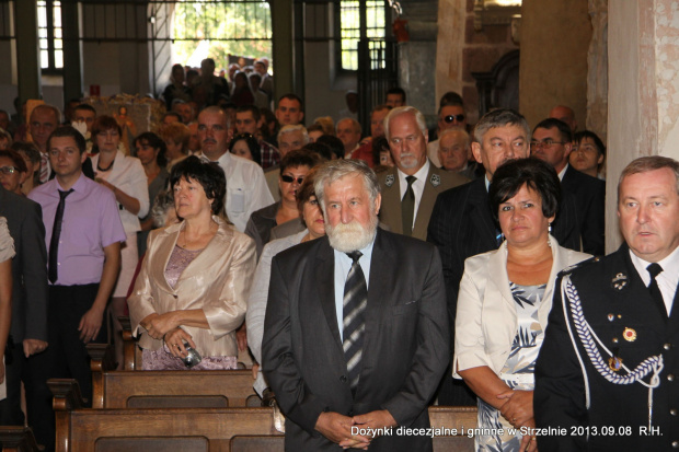 Dożynki diecezjalne i gminne w Strzelnie 2013