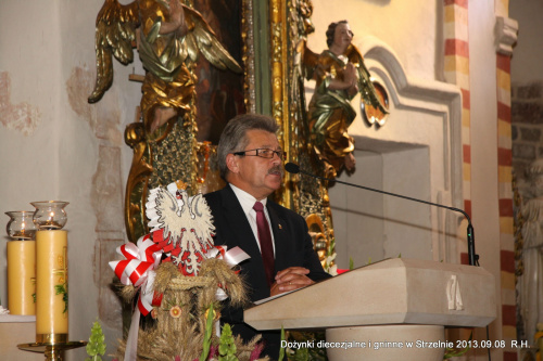 Dożynki diecezjalne i gminne w Strzelnie 2013