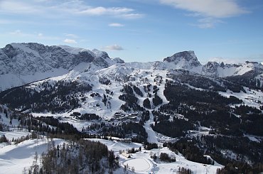 Na Gartnerkofel - widok z platformy widokowej #Alpy #Austria #Narty #Nassfeld