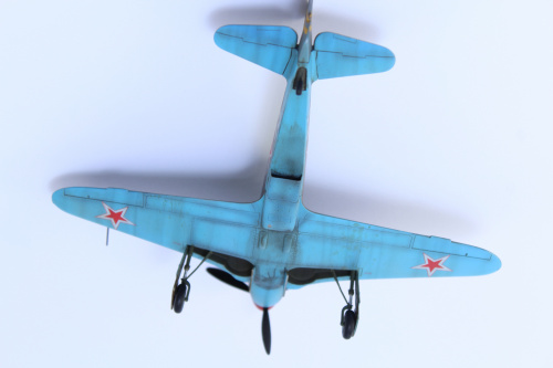 Yak-3 tombie01
