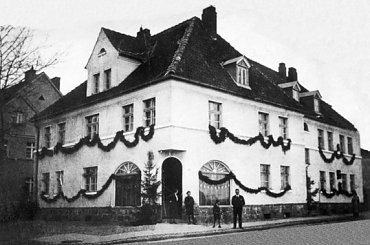 Johannisburg - Hegelstraße - Das Ladengeschäft von Fleischermeister Rynio. #Johannisburg #Pisz