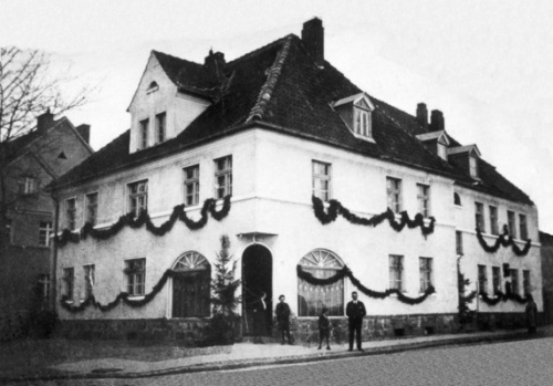 Johannisburg - Hegelstraße - Das Ladengeschäft von Fleischermeister Rynio. #Johannisburg #Pisz