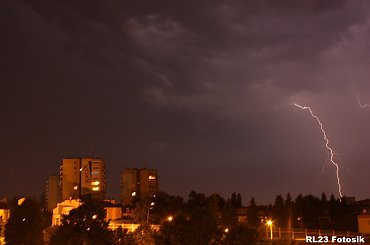 Pioruny #pioruny #błyskawice #WyładowaniaAtmosferyczne #burza