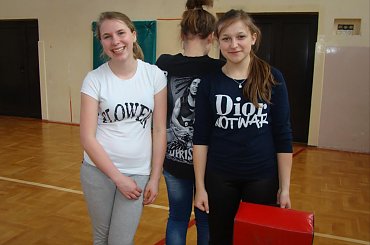 Gimnazjum na manewrach u nas zagościło
Trzydziestu "dzieciaków" fajnie się bawiło #Sobieszyn