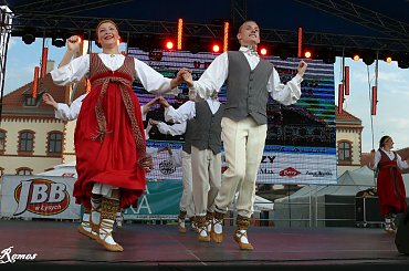 V Międzynarodowy Jarmark św. Jana - 2015- gościł zespoły folklorystyczne z Indii, Łotwy i Słowacji. Lokalni artyści to, Piska Orkiestra Dęta, Zespół Pieśni i Tańca Ziemia Piska, Zespół MY PISZANIE #Pisz