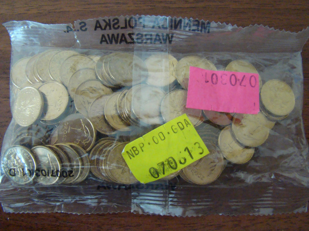 Worek 1 gr groszy 2007 woreczek saszetka
ORYGINALNY WORECZEK MENNICZY 100 x 1 GROSZ z 2007 ROKU
OPAKOWANIE W STANIE MENNICZYM
cena 4,39 ilosc na jednej aukcji 14 worki.wys.8 list priorytetowy,kurier DPD 16zl